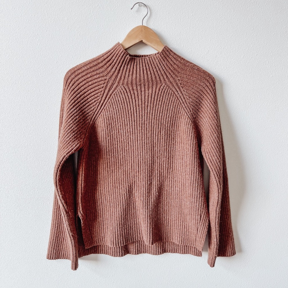 Mock turtleneck ribbed sweater